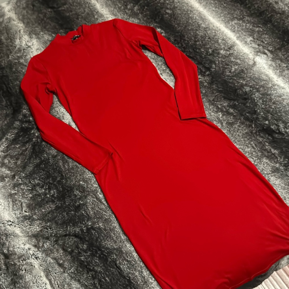 Fashion Nova. Maxi Dress. Bodycon. Turtle neck. Size M. Never worn.